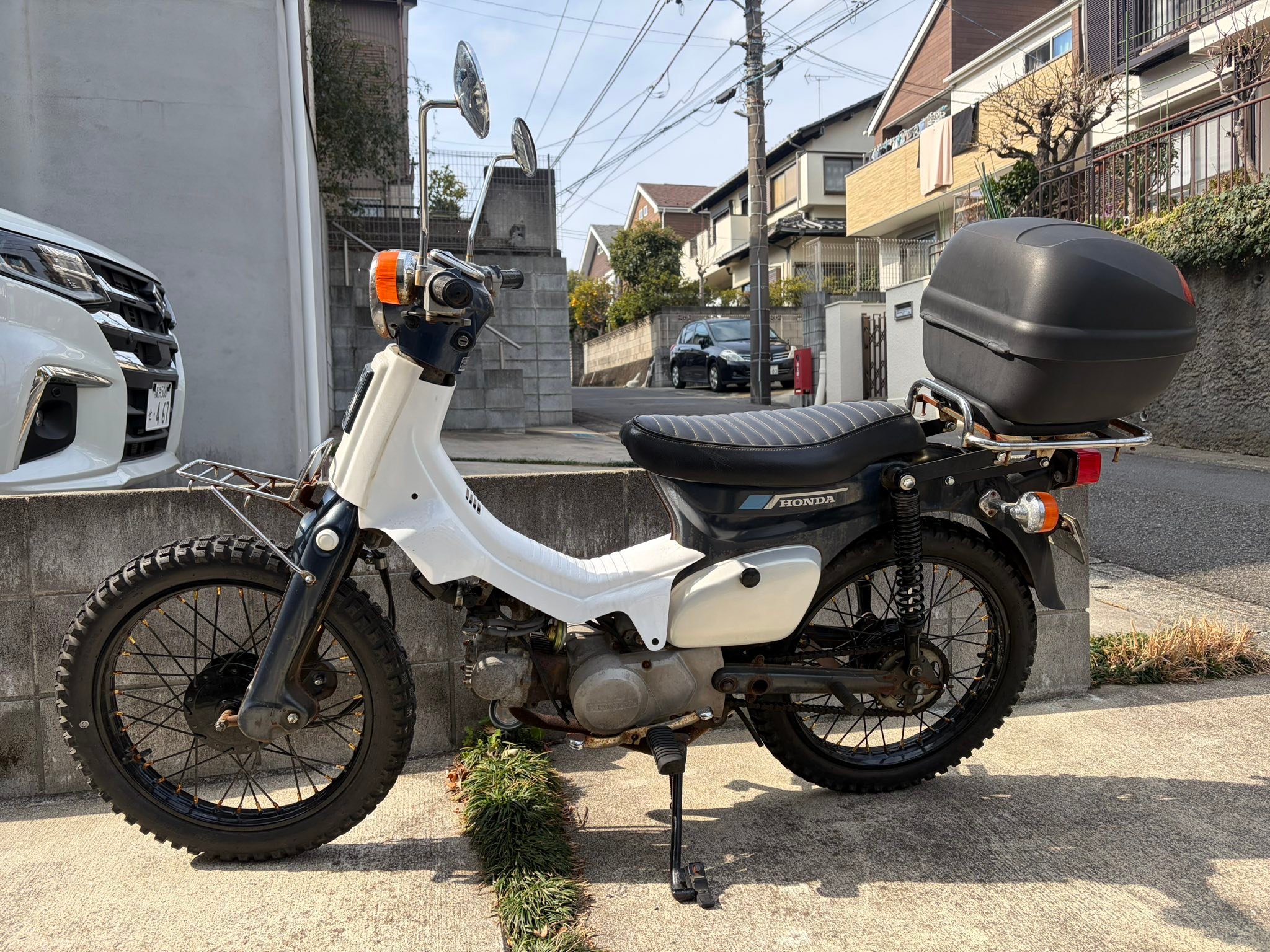 少し使い感あります！ 電池切れて１年ほどです。 質問です。