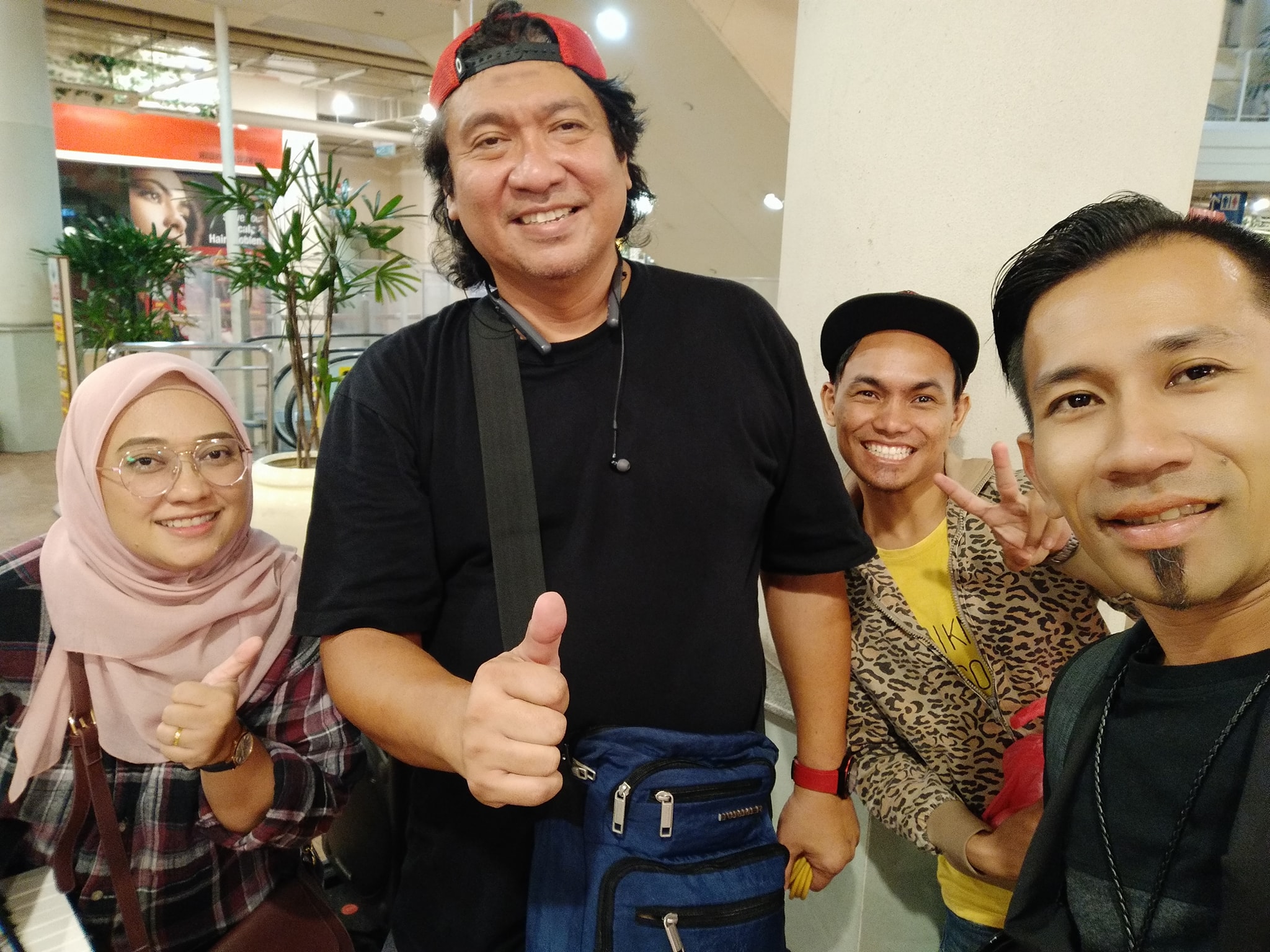 Nak Blik Beremcee Jupe Lak Roy Gegar Snzasia Studio S Facebook
