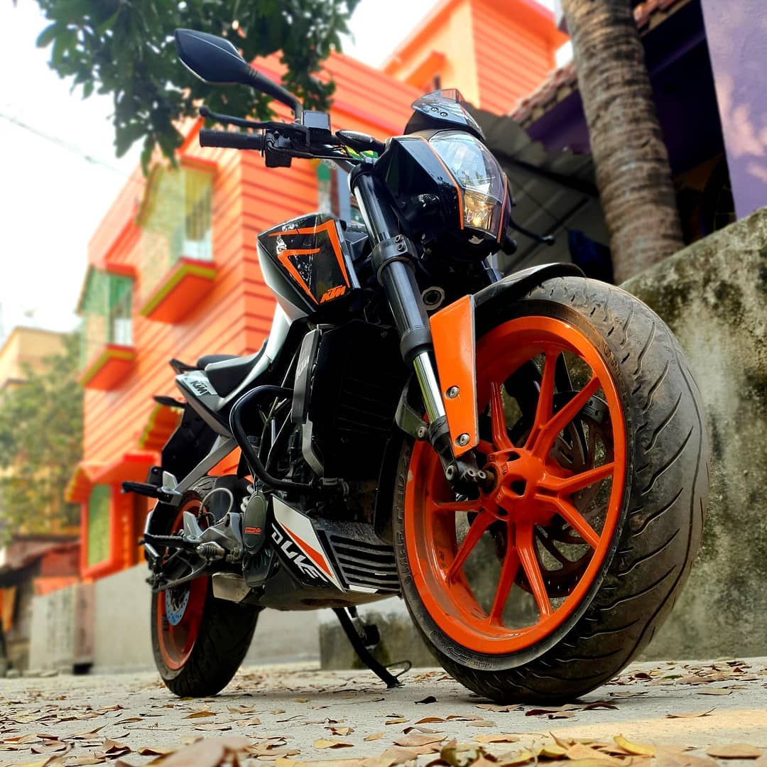 KTM Rc/Duke Ninja R15 Pulsar 220 bike loverz