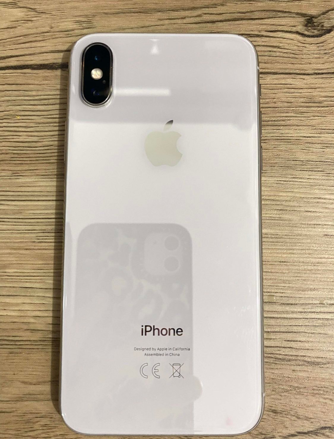 IPHONE X 64gb 100bh 6.5k RUSH ه iPhone Designedb Apple Desienesby