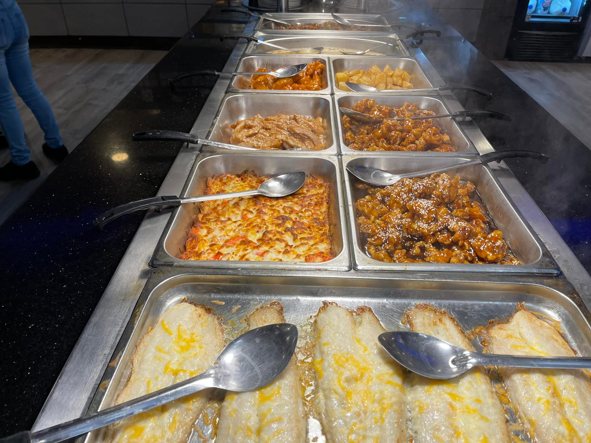 Hong Kong Sushi Buffet | Peoria IL