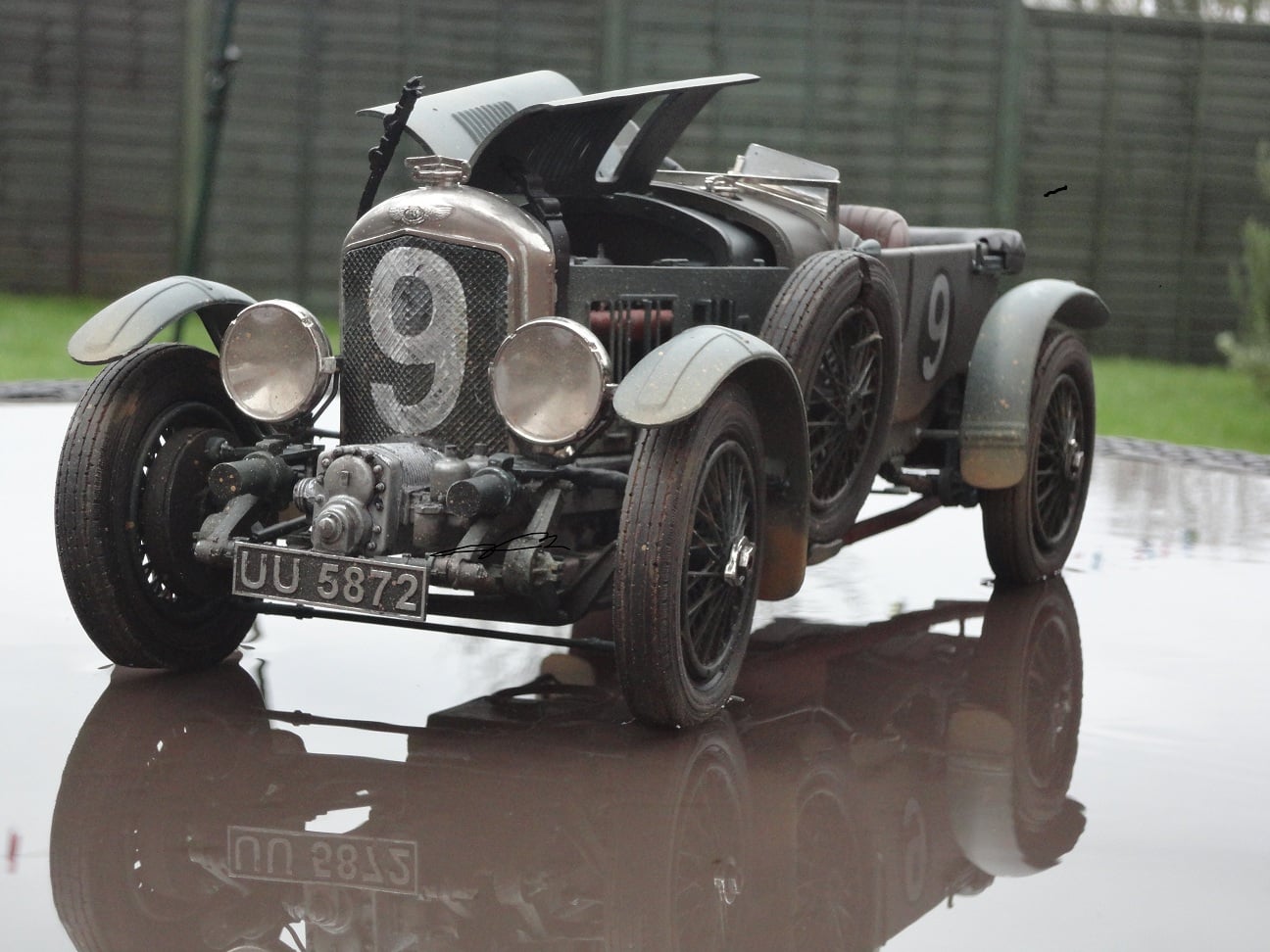 Airfix 1930 bentley model car