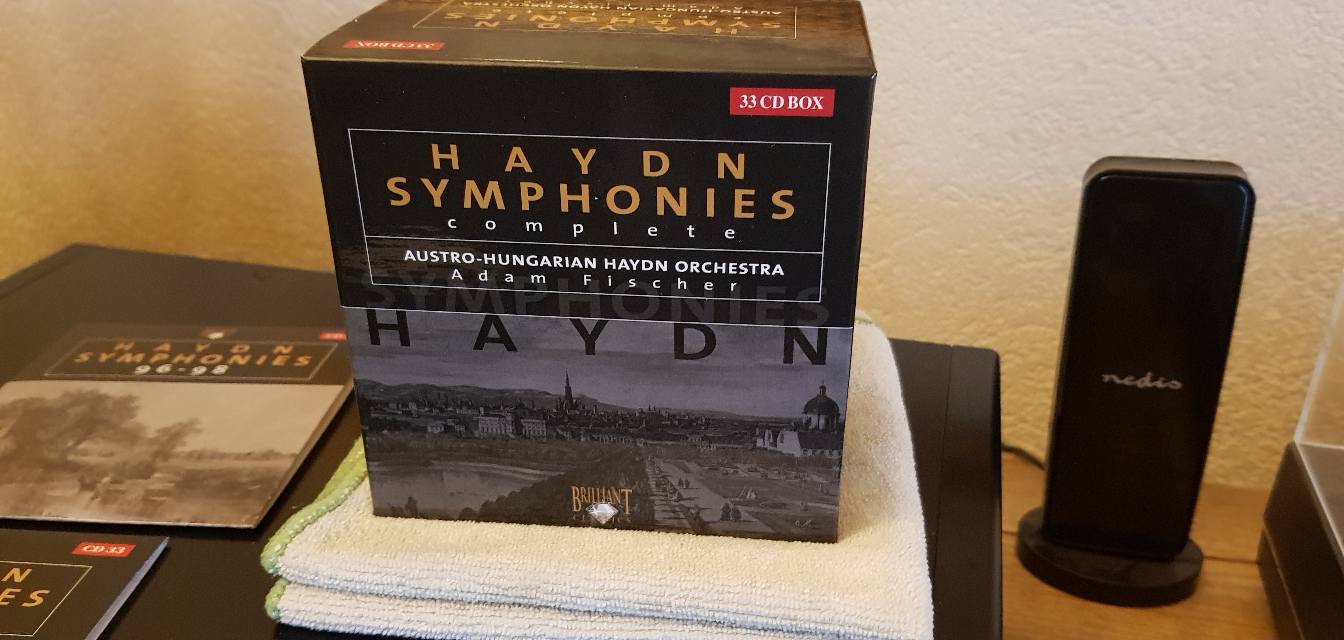 I continue my Haydn happiness with this wonderful set on Brilliant 