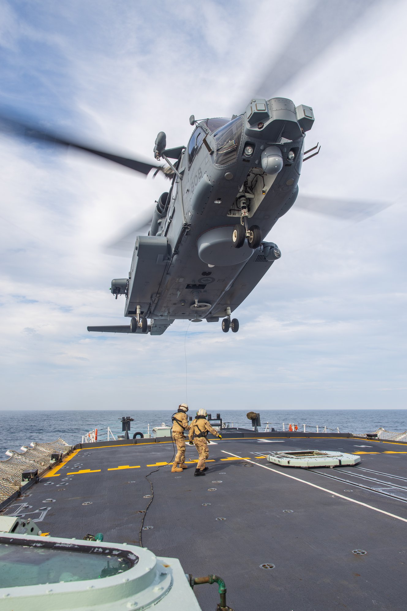 Trident News - Here's #Raptor, HMCS Toronto's embarked...