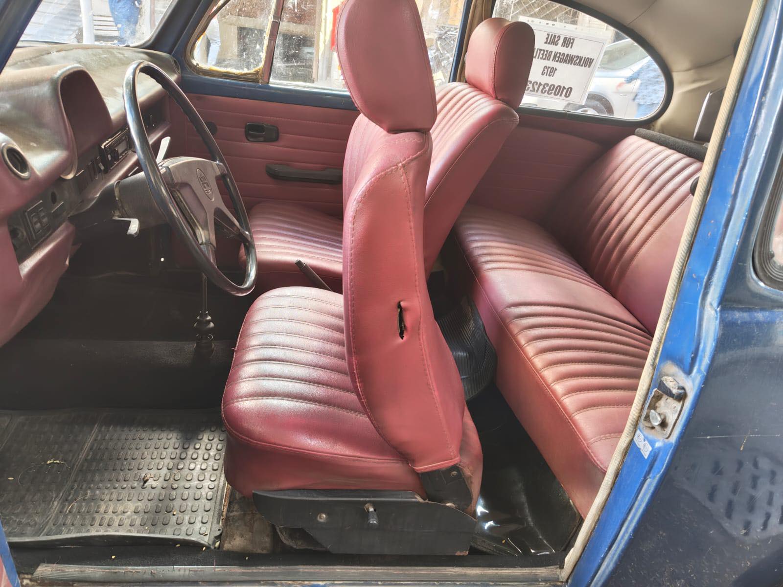 VW Beetle Door Repair Kit - Right Side For 1303, 1302, 1200
