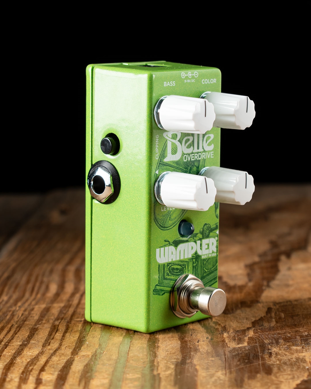 Is the Wampler Belle pedal supposed to have low volume and headroom?
