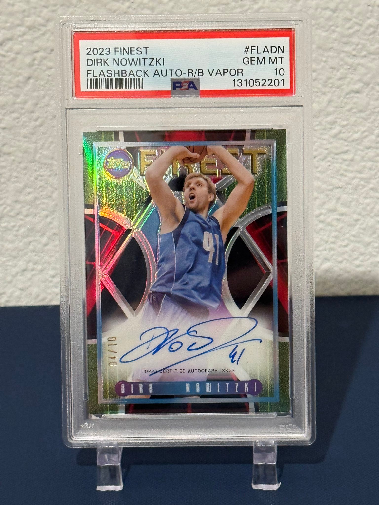 Dirk Nowitzki autographed basketball cards for sale