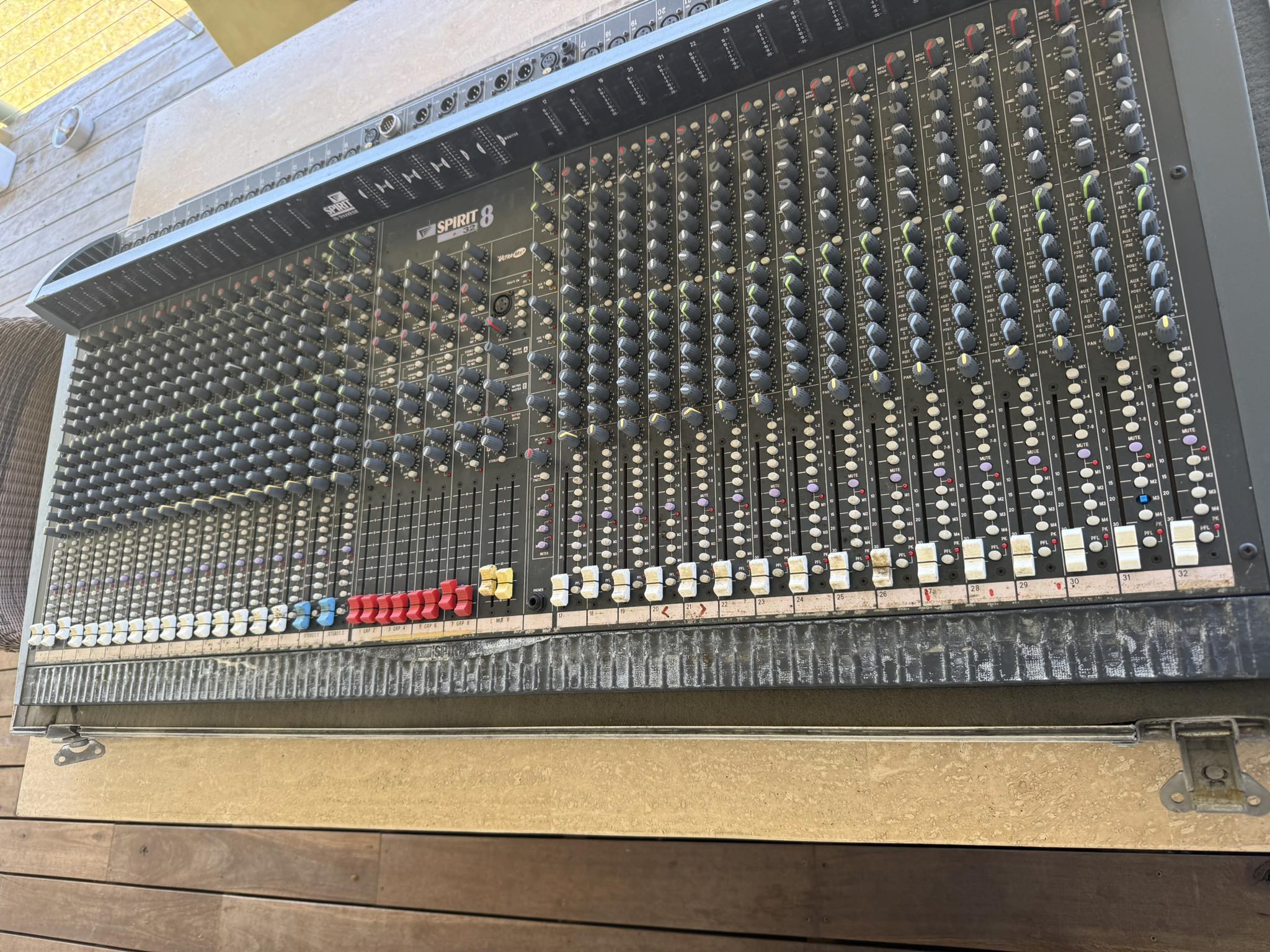 Will a Soundcraft CPS-275 power supply work on a Soundcraft 2400