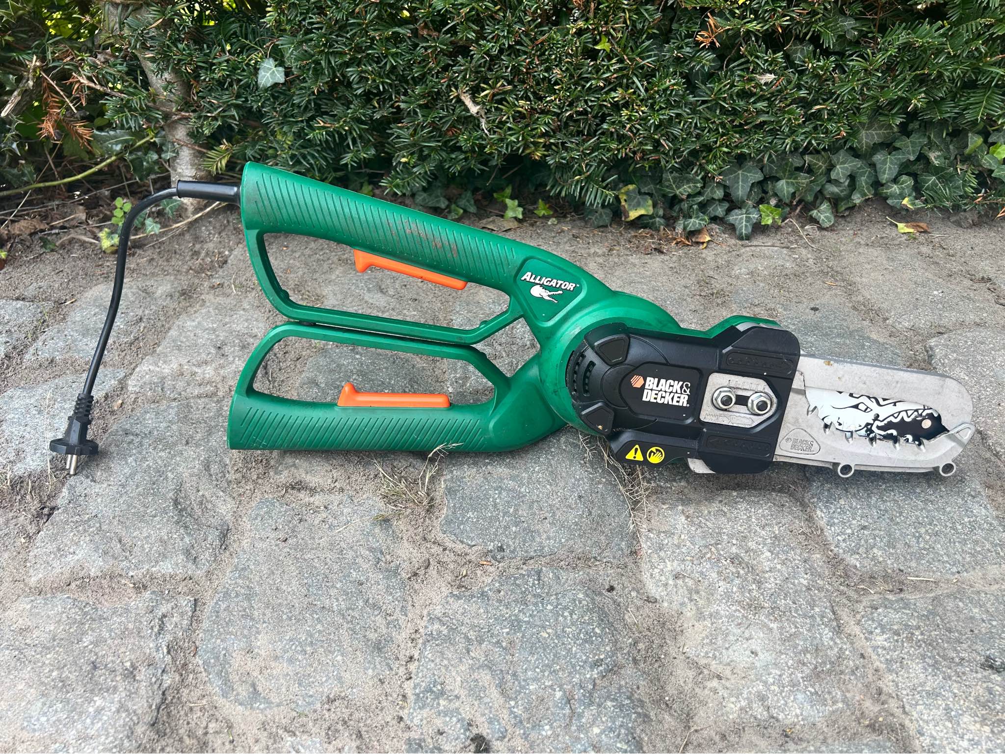 Smoby Black & Decker Kettingzaag met Licht en Geluid