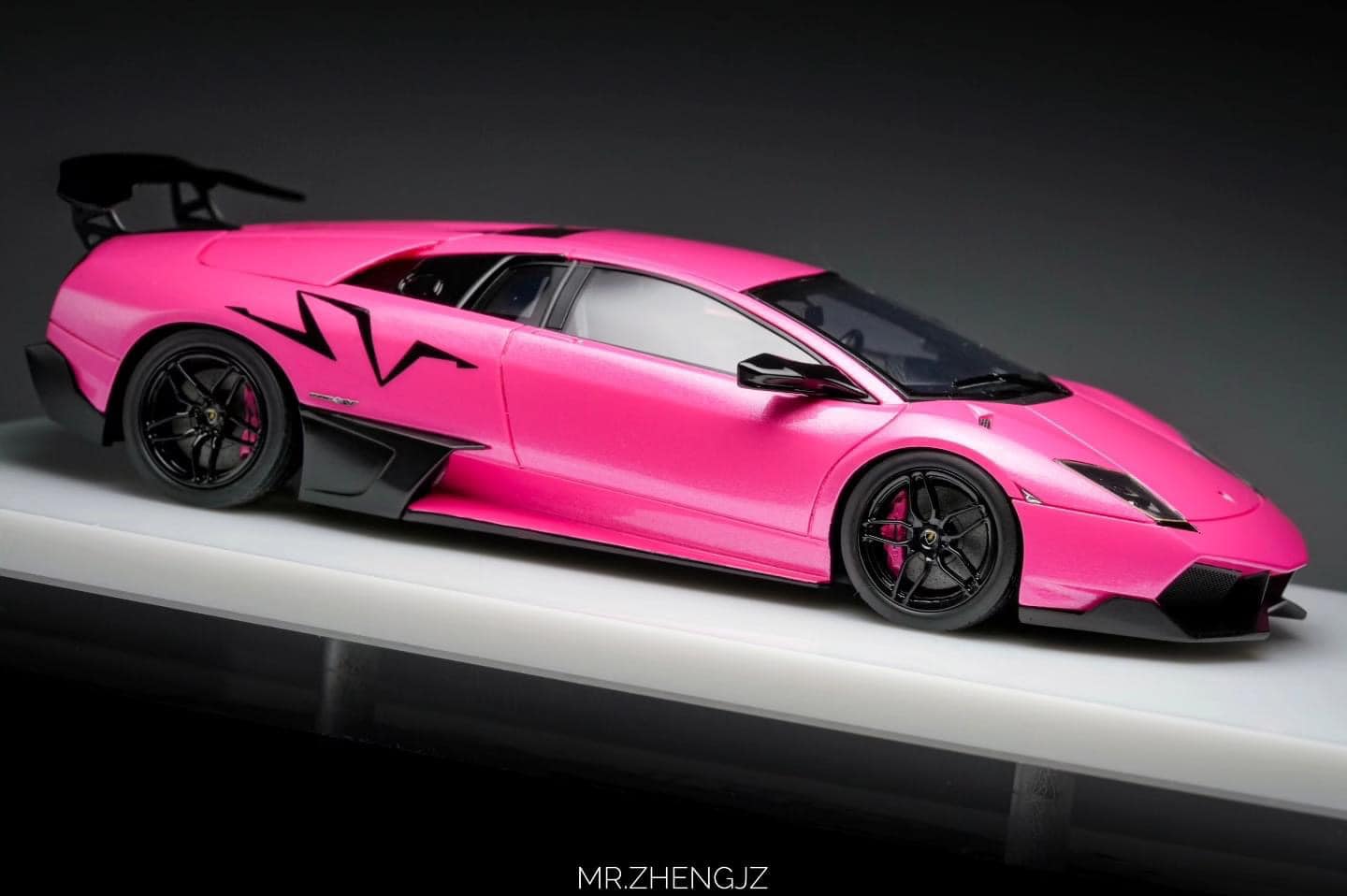 Rare Corona Rosso Murci LP 670 SV model