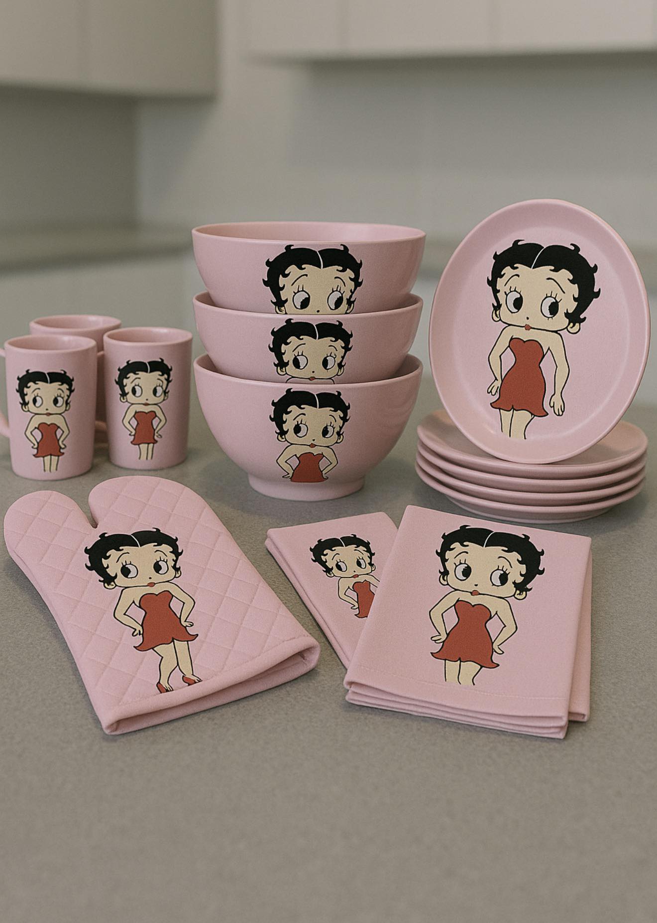 Did You say PINK 🎀 Dish Set Betty Boop