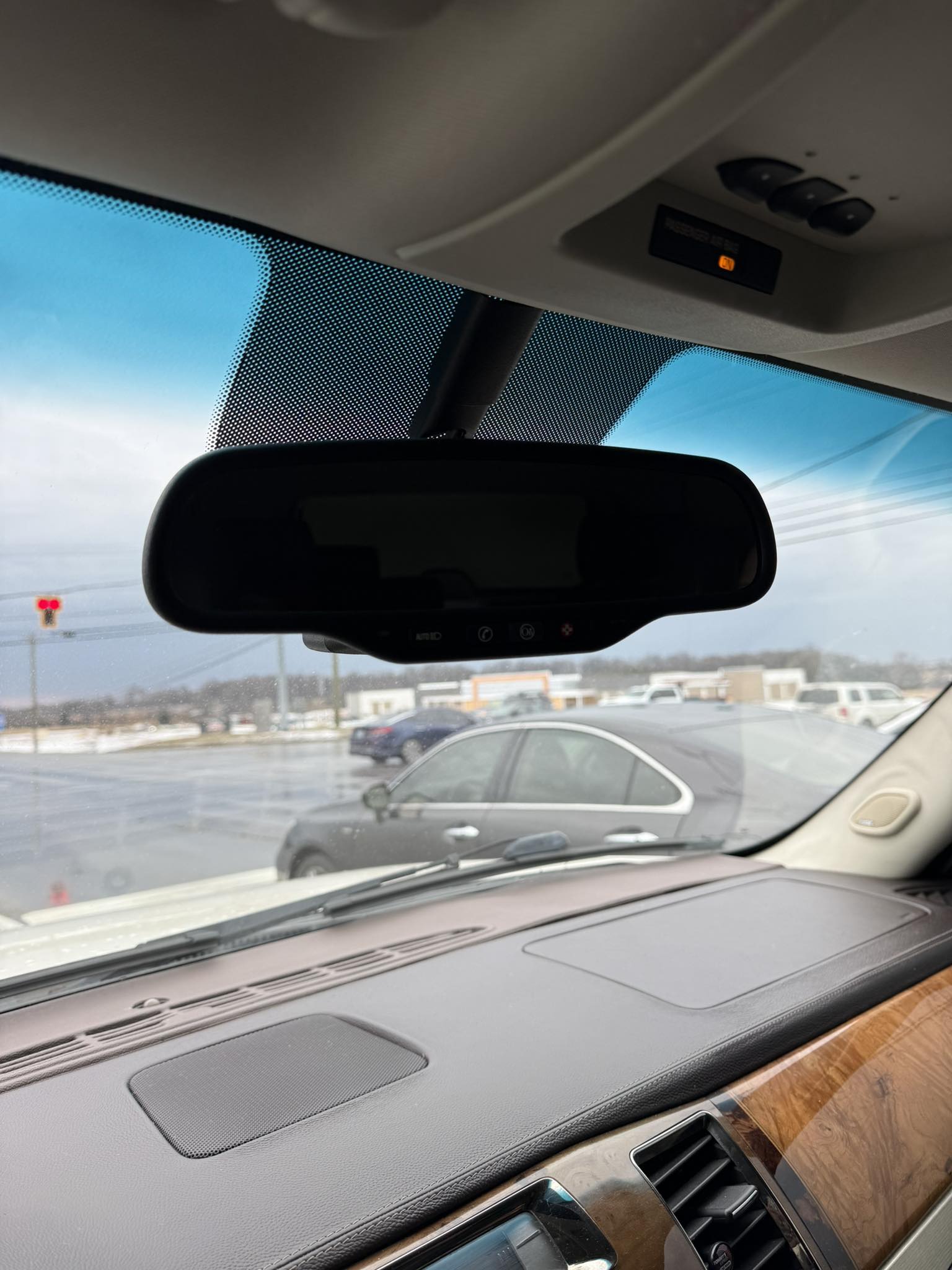 Used Passenger Side LED Signal Mirror For Cadillac Deville – Non-Tint, 2-Pin Plug