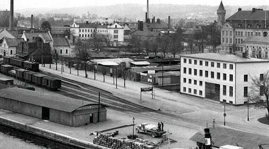 det-gamla-j-nk-ping-gissar-att-detta-fotot-kan-vara-kanske-fr-n-40