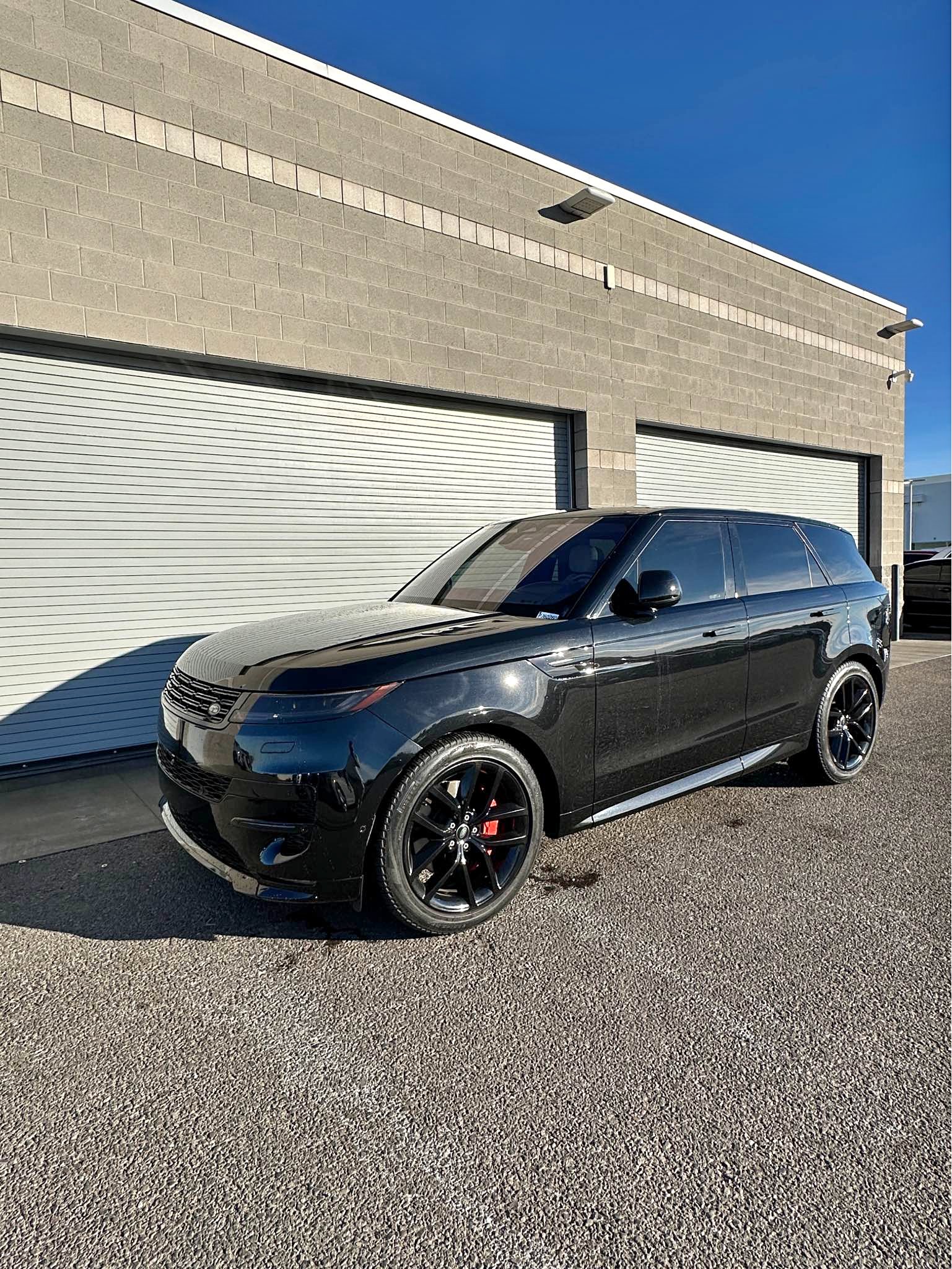 2023 Land Rover Range Rover Sport · P400 SE Dynamic Sport Utility 4D ...