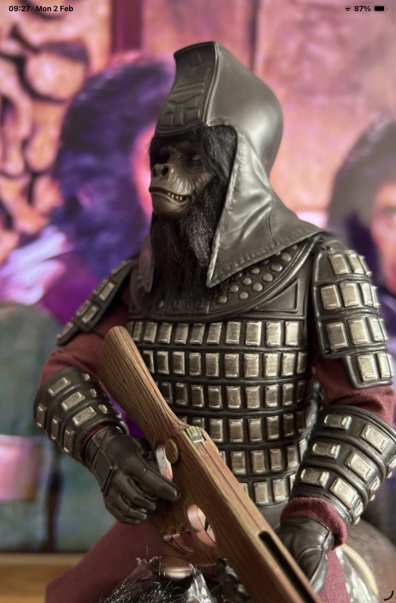 hot Toys Find the apes General Ursus gorilla on horseback 1/6