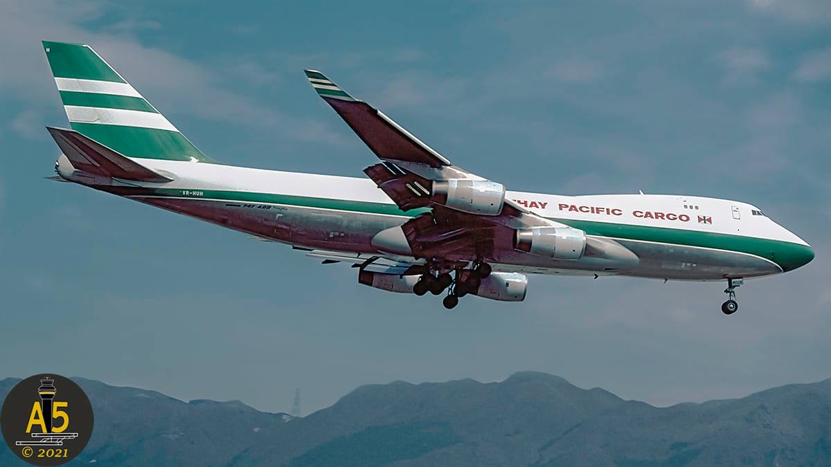 Cathay Cargo B747-400F VR-HUH in 1995