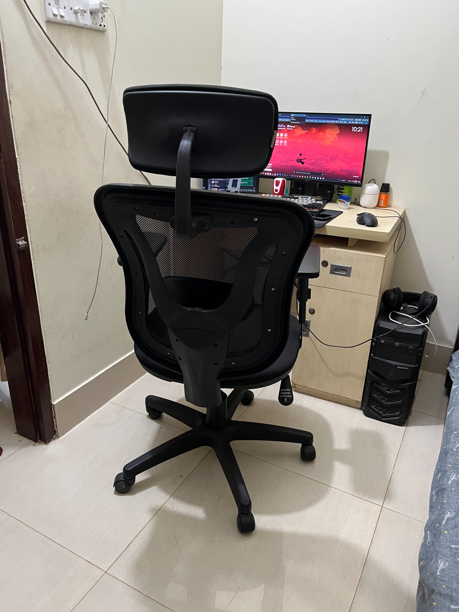 Ergonomic Chair - Office Chairs - Chittagong | Facebook Marketplace ...