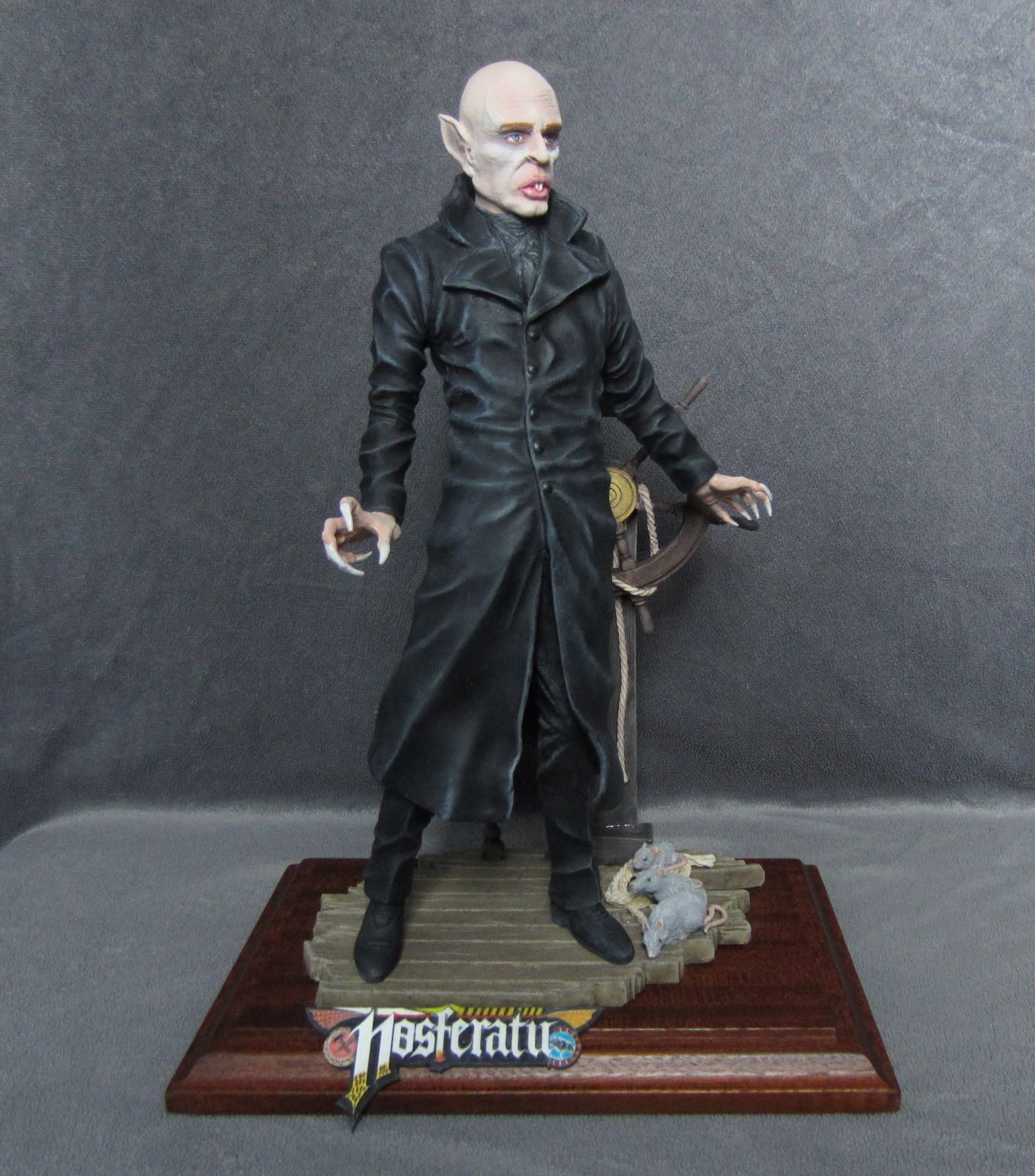 Futura 2005 Nosferatu figure for sale
