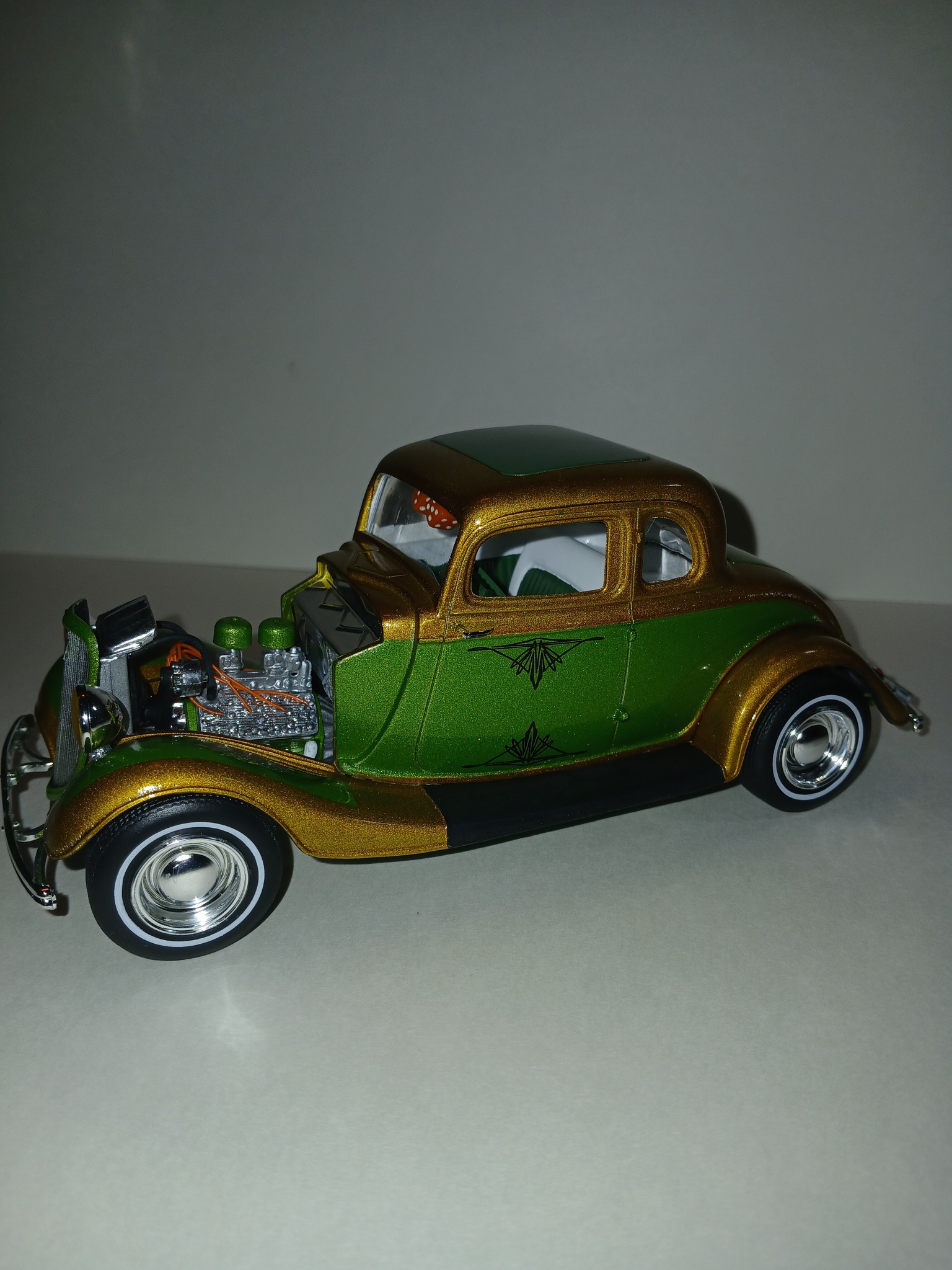 2, 2 1/16, 2 1/18 Duel Armor Series Gauge Bezel Bomber Custom Gasser HotRod | UK
