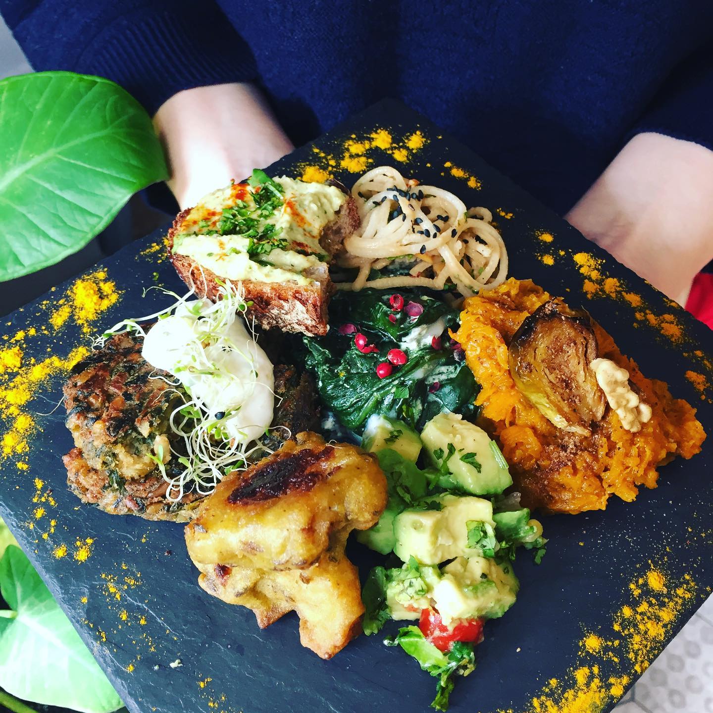 Menu du jour : •Galettes de... - La Table à l’Envers | Facebook