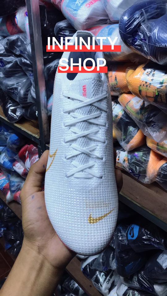 👉 รองเท้าฟุตบอล NIKE 💢 แถมฟรี กล่อง... - Infinity Boots Shop | Facebook