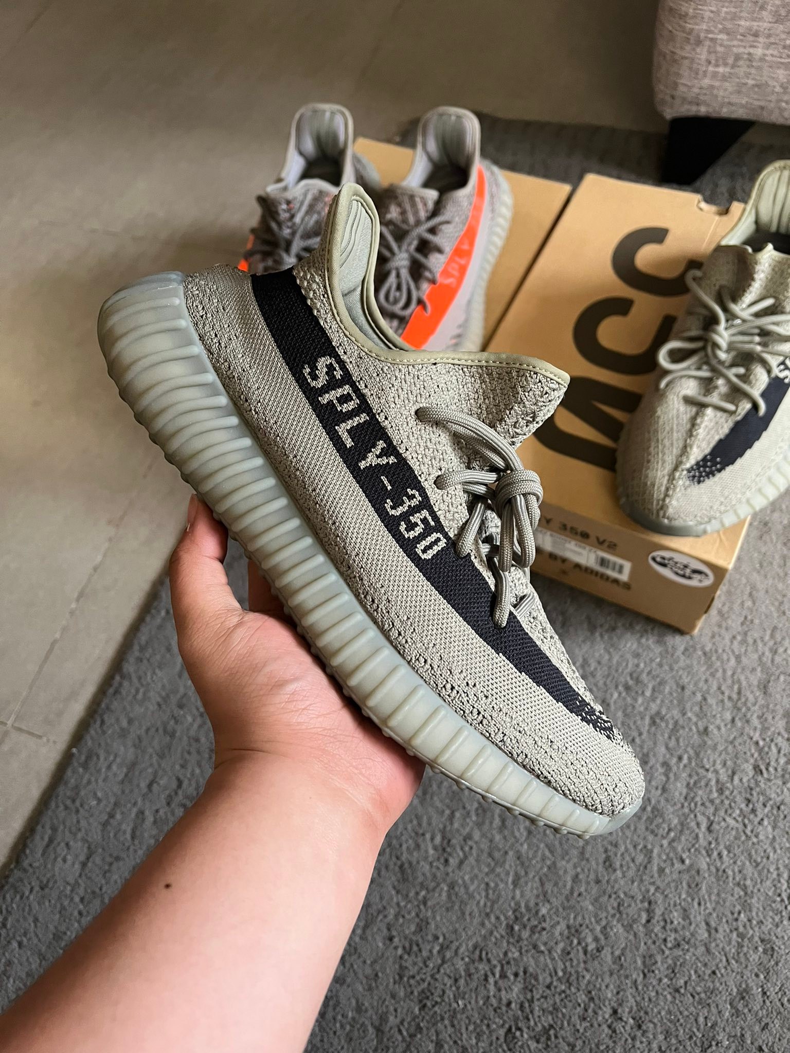 ?Yeezy 350 V2 