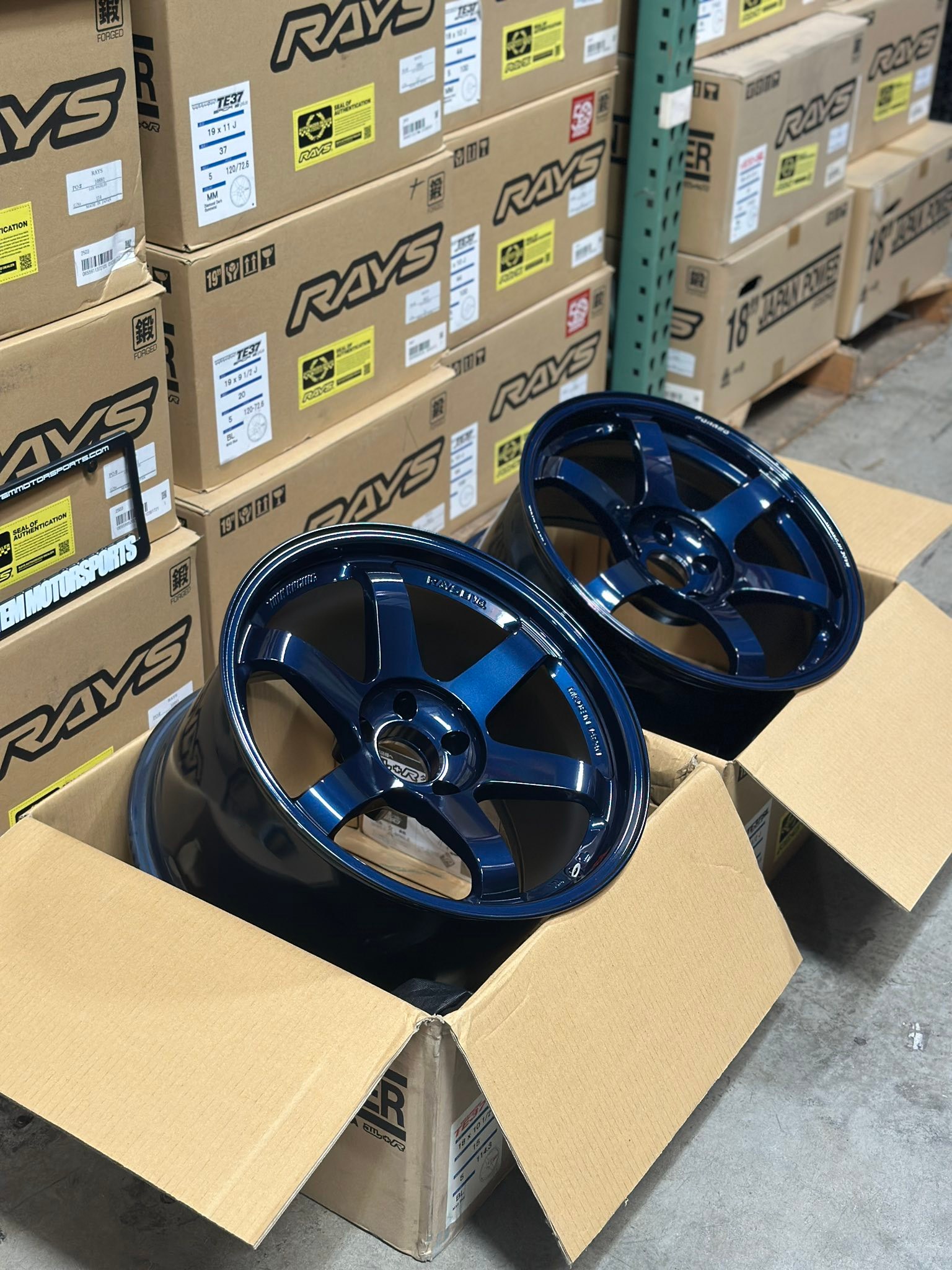 Hey guys, I have 1 set of the NLA (discontinued) TE37SL in 