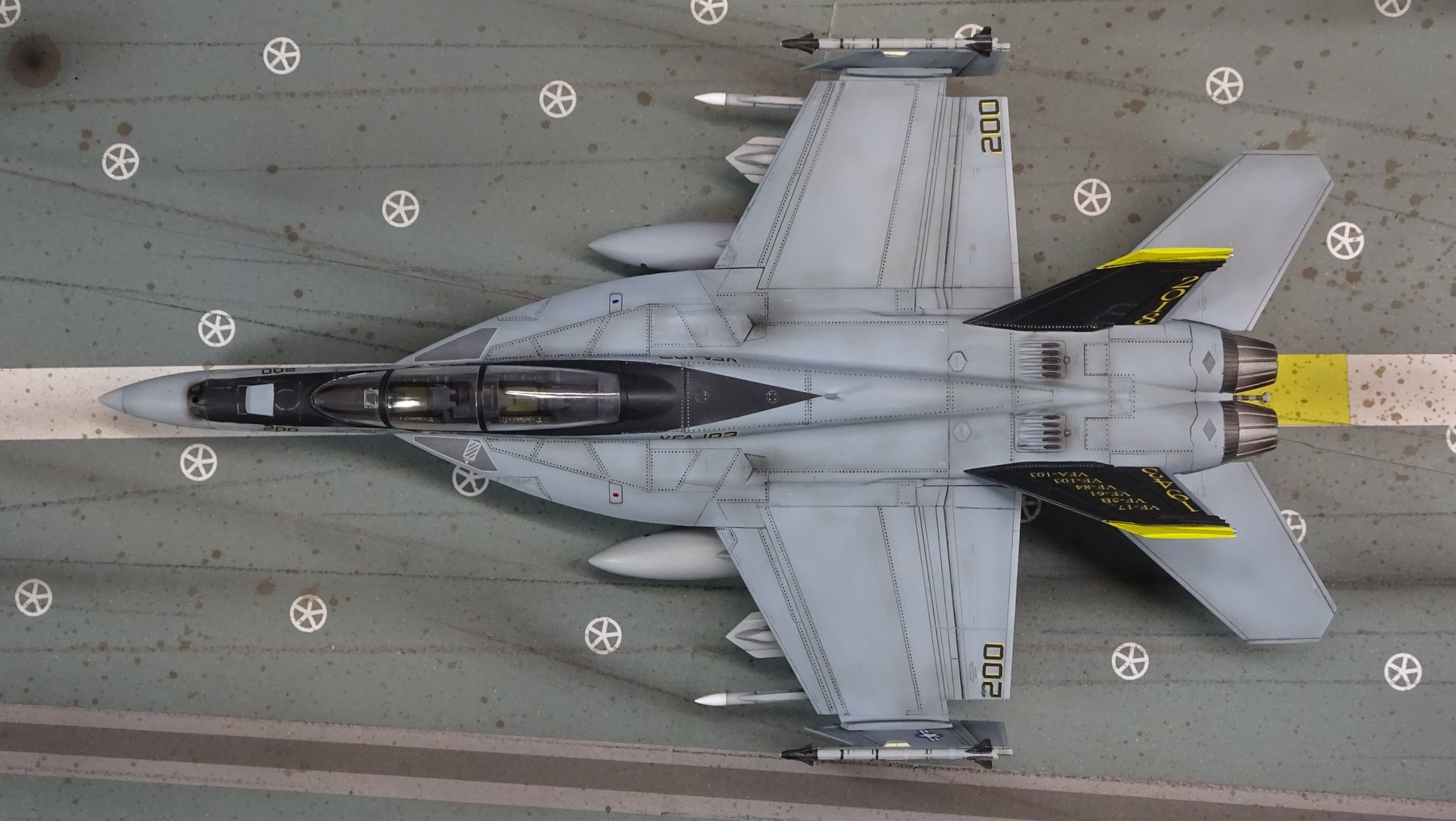 U.S.NAVY VFA-103 Jolly Rogers 75th Anniversary F/A-18F CAG.(scale