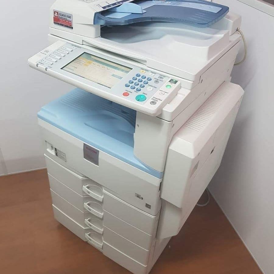 الفني لصيانه الاجهزه الكهربائيه - متوفر ماكنه تصوير نوع Ricoh 3351 1 ...