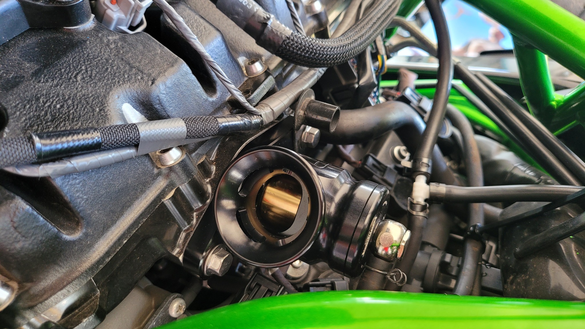 boost box h2 Green so you can focus on the activity at hand instead of worrying about your gear Boost - 69% RH Humidity