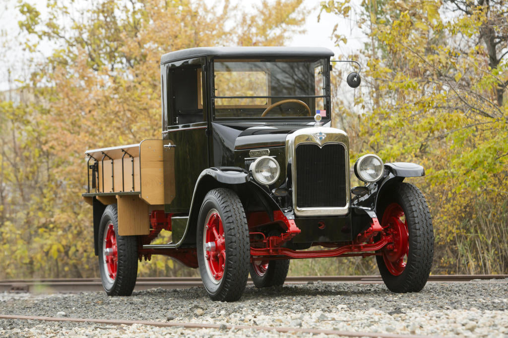 1930 International Harvester Six-Speed Special Truck