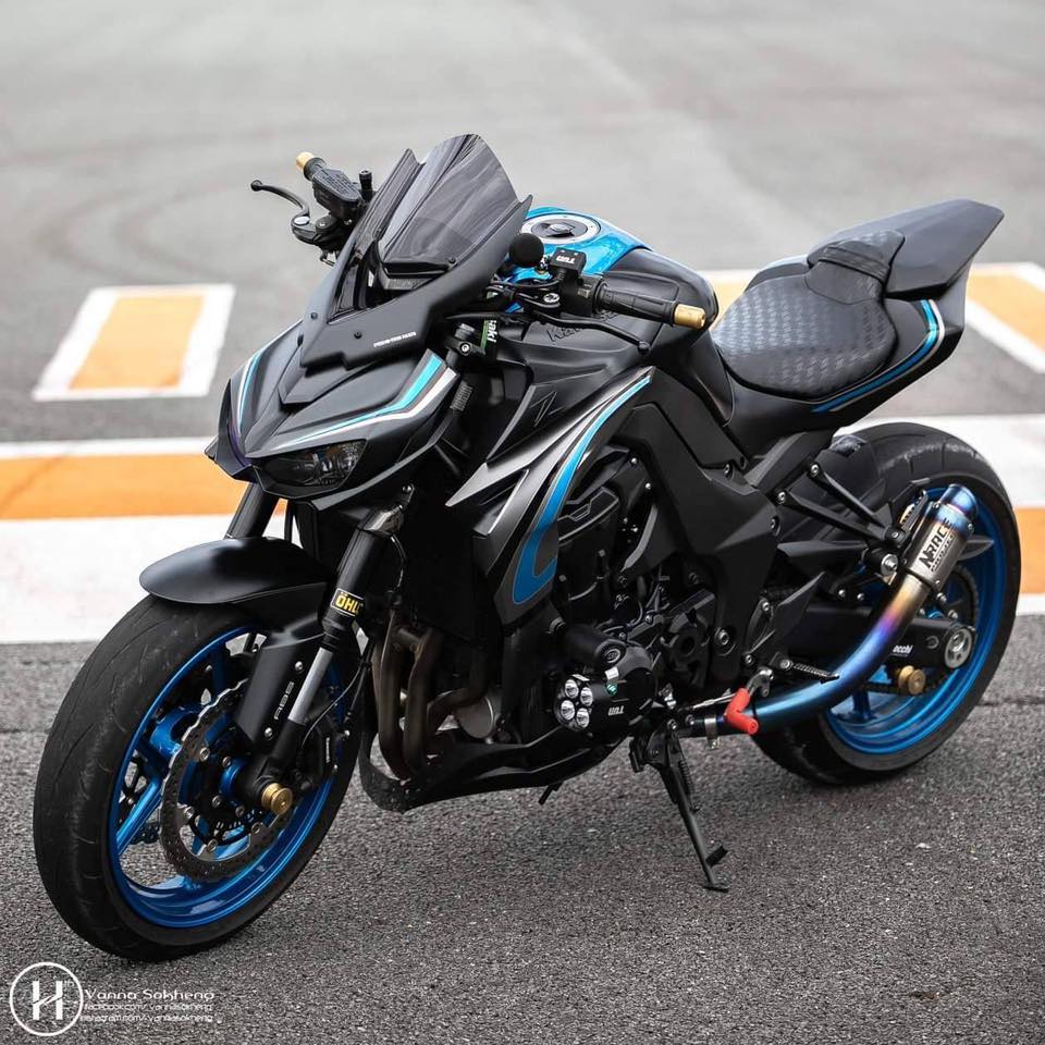 VB Motorcycle store