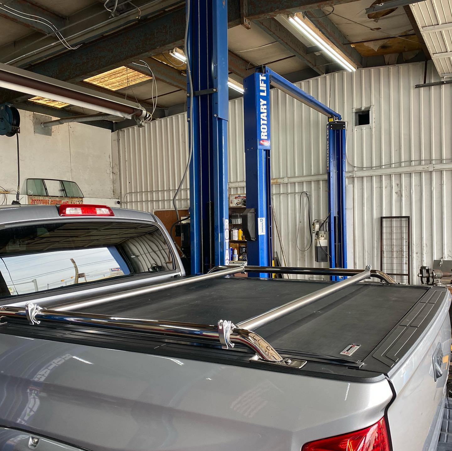 Toyota Tundra low profile... - Barden Metal Fabrication | Facebook