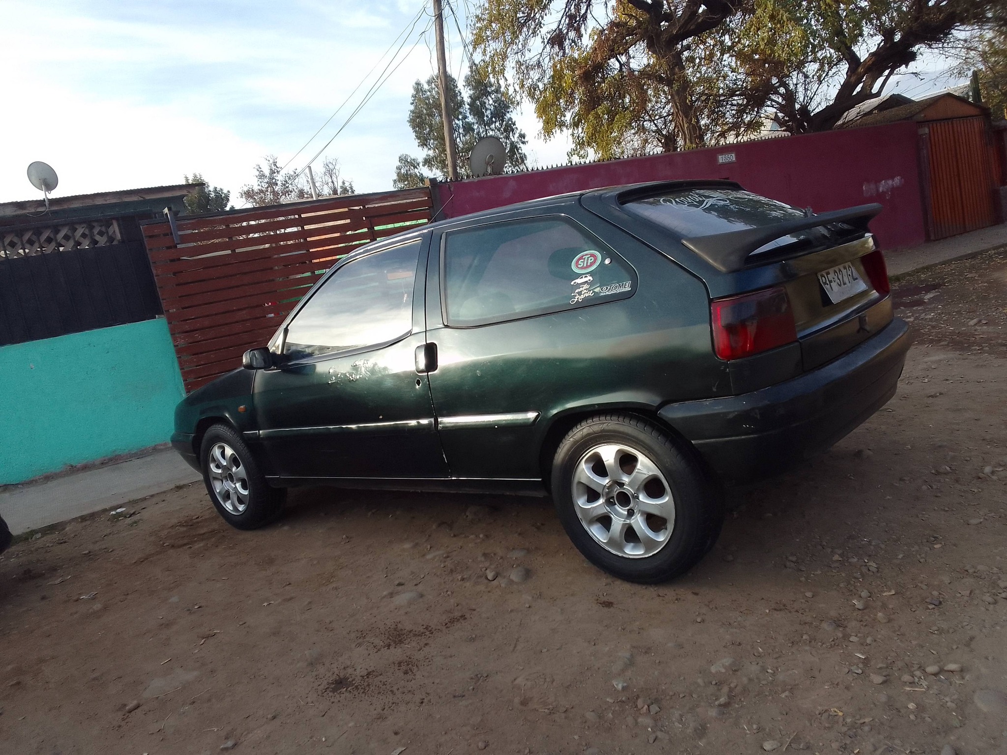 Año 94 Cabina y media Aire acondicionado al 100 Motor 1kz Diésel