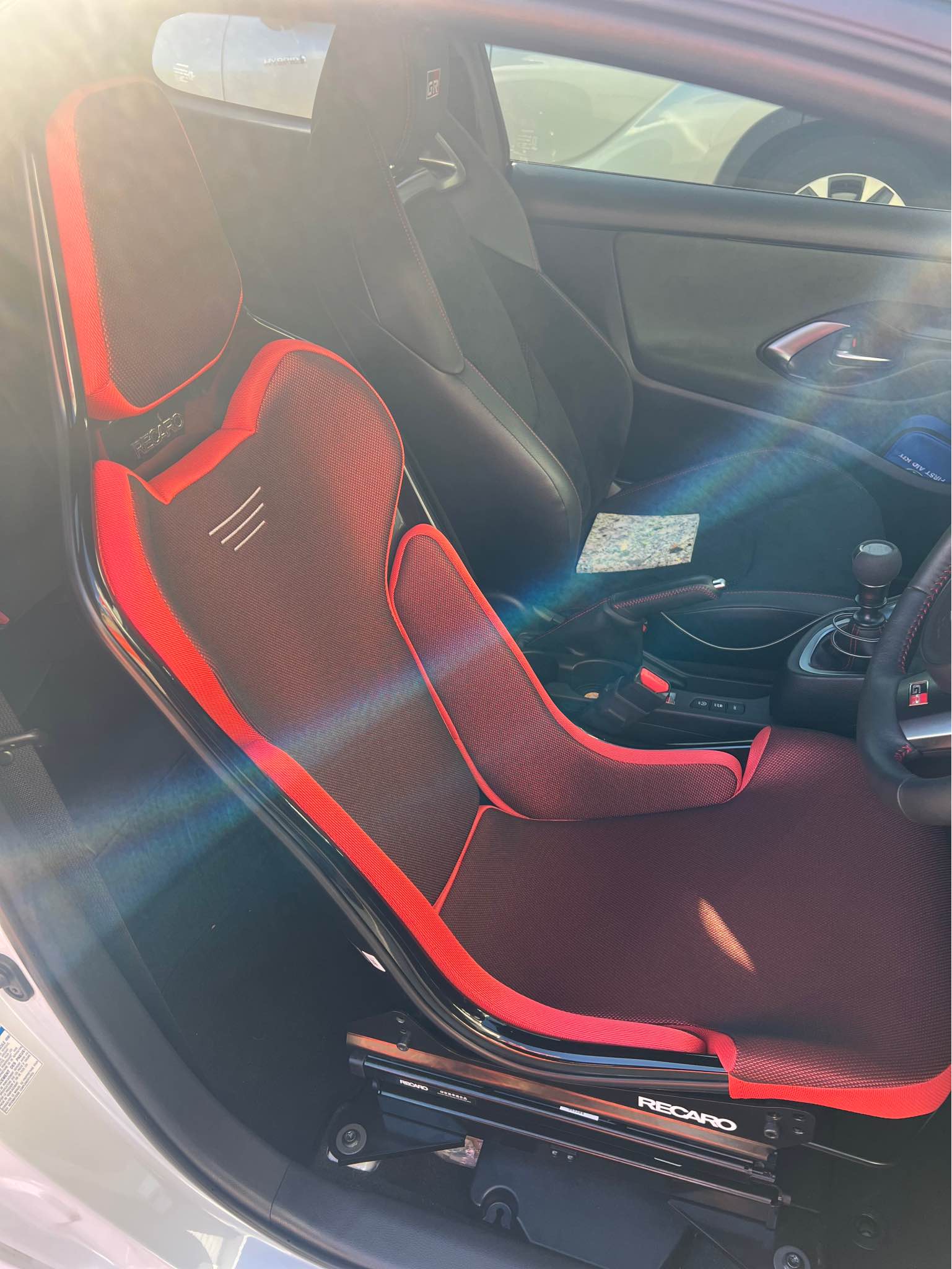 GRMN GR YARIS Recaro Bucket Seat Original GRMN GR Yaris Full 