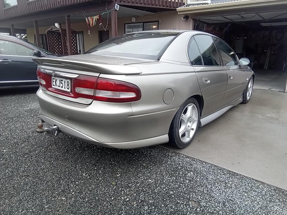 2000 Holden Commodore Senator Signature LS1 - Cars & Trucks - Tauranga ...