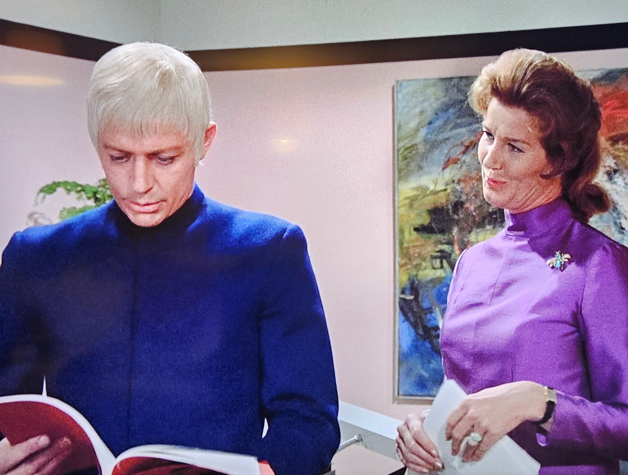 Ooh! Look who I just spotted. | Facebook