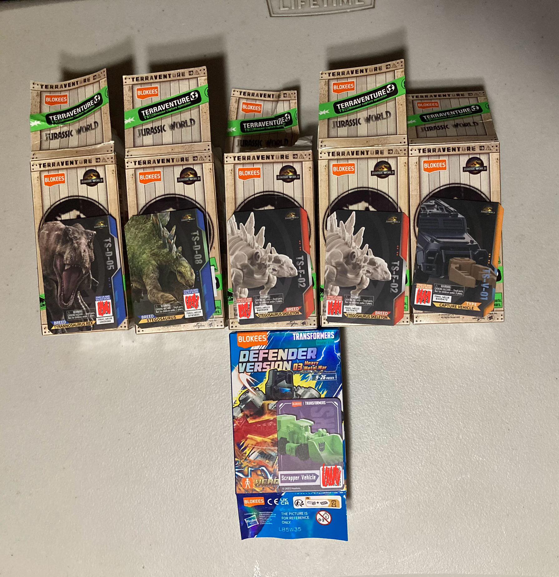 As salam 📯WTS Lot Jurassic 02 ✓ SUPER Secret Mosasaurus (dh scan