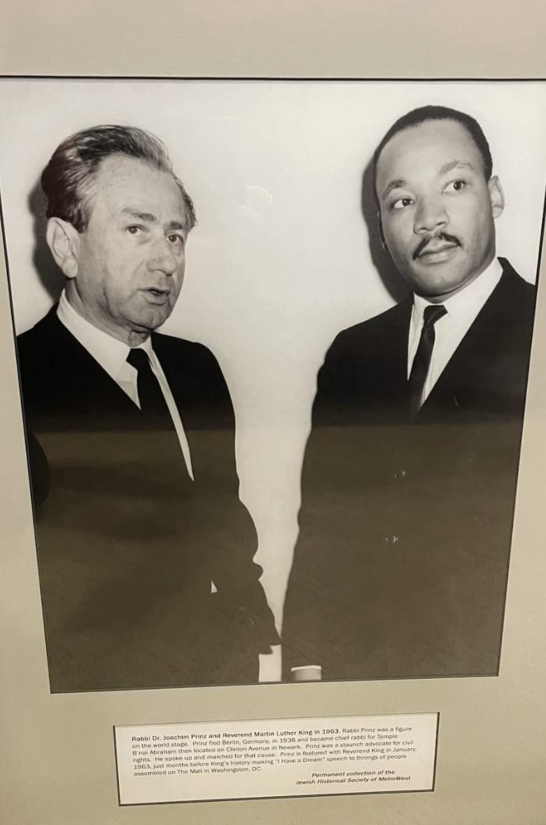you dress white talk black and drive jew 60 years ago, Rabbi Joachim Prinz, a German-born rabbi civil rights leader who served as the rabbi in Berlin during the rise of Nazism, spoke at the March on Washington right Black Beaded Feather Gown KEEPVENDOR Size:14p