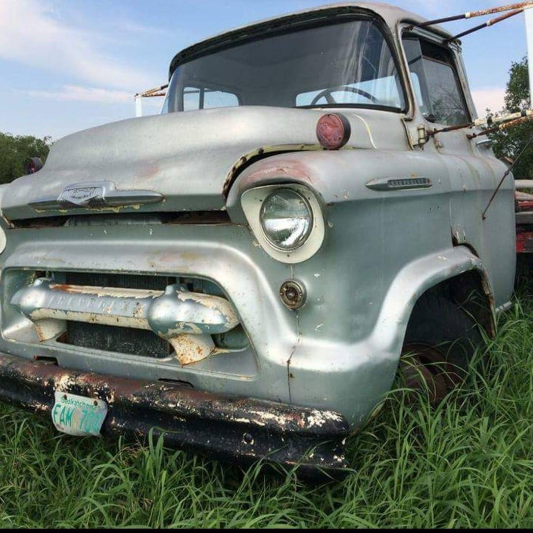 Original 306 Truck Club | Anyone have a standard width Chevy dually ...