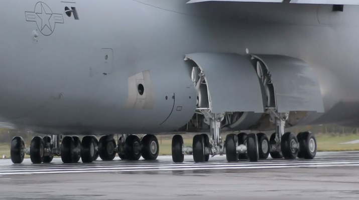 The Aviationist - Did you know that the C-5 Galaxy has a...
