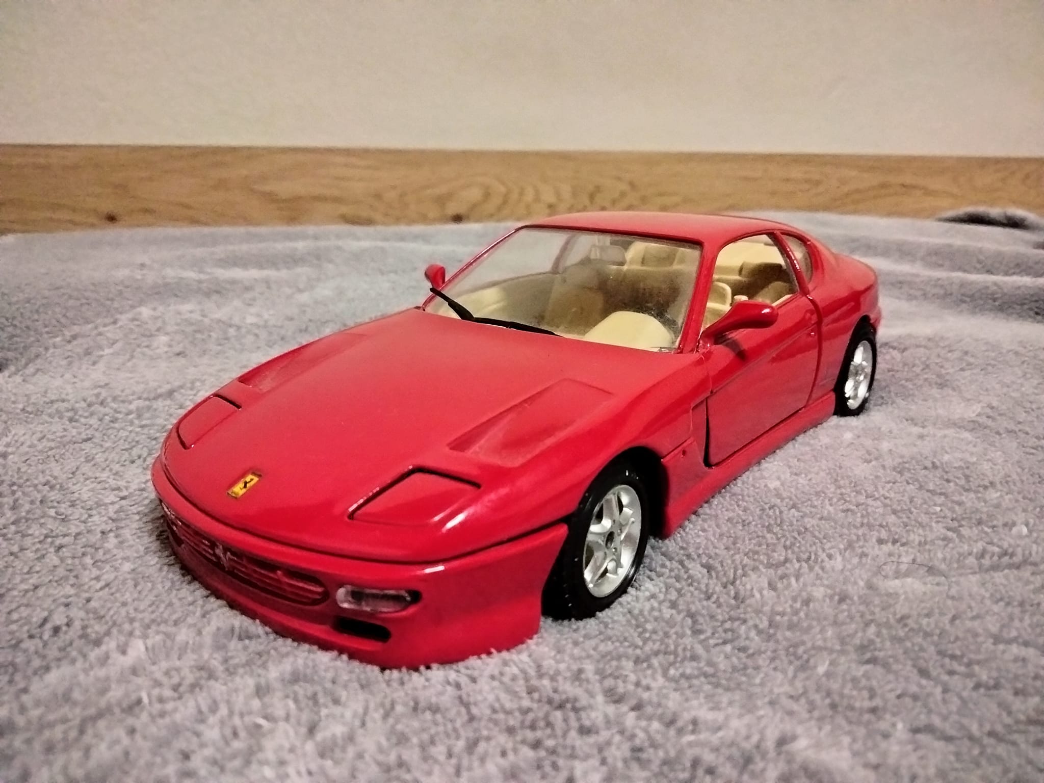 Voiture Miniature Ferrari 456 GT 1992 Par Burago - Échelle 1/25 - Occasion - Made In Italy