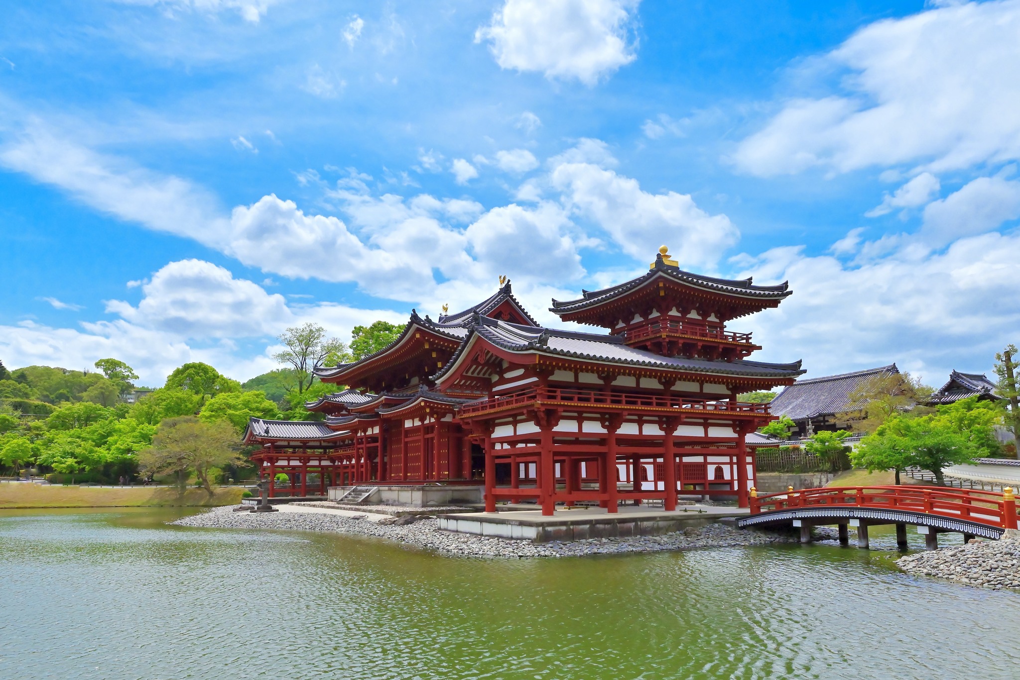 2026年4月21日 平等院 藤の写真は、既にアップしましたので 鳳凰堂を