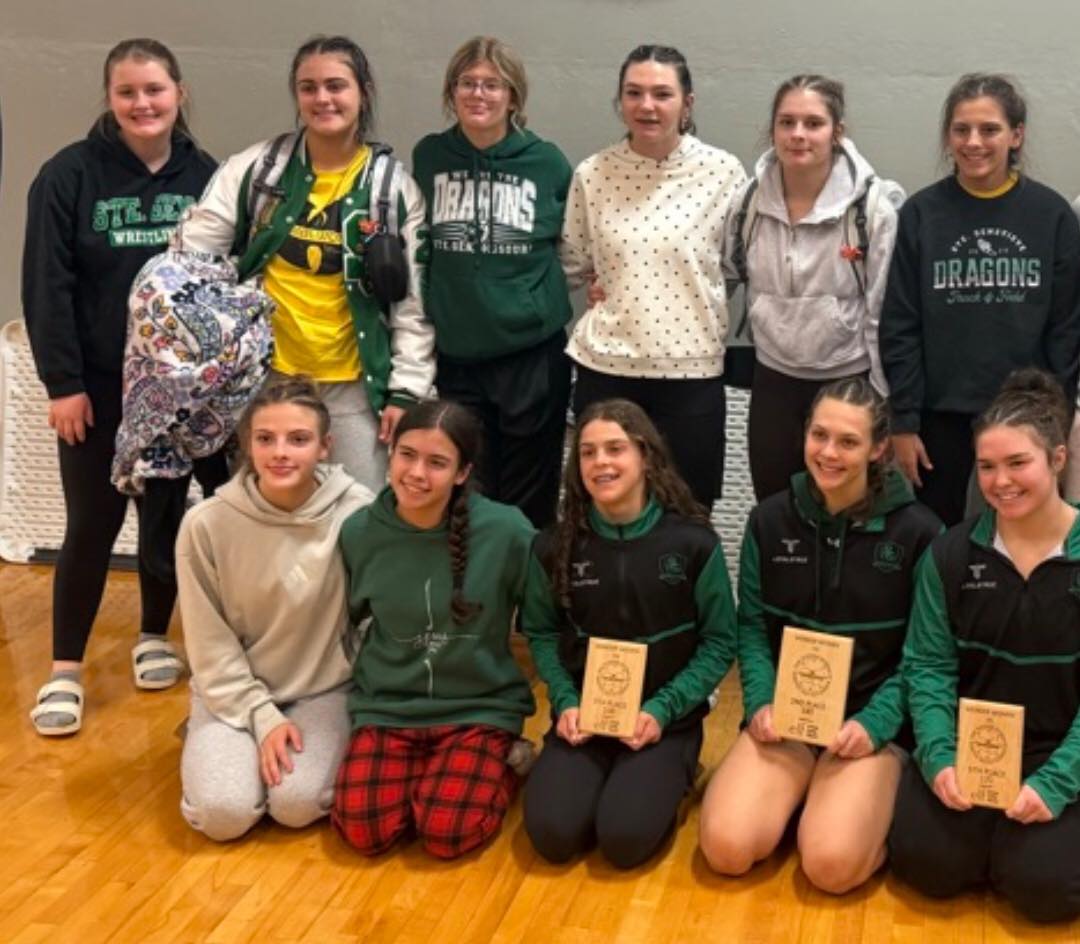 Don - SGHS girls place 10th of 86 at Wonder Woman Tourney STE GENEVIEVE ...