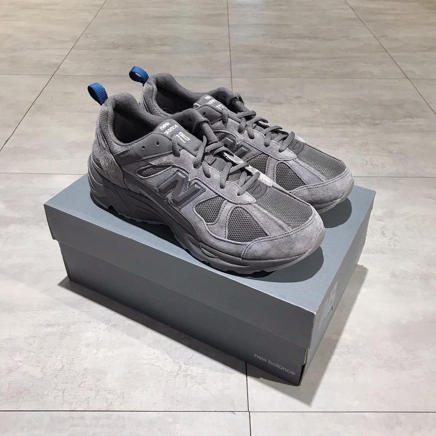 New Balance CM878MB1 尺寸：Us8,D～Us11,D 狀況：全新現貨售價：$3280 