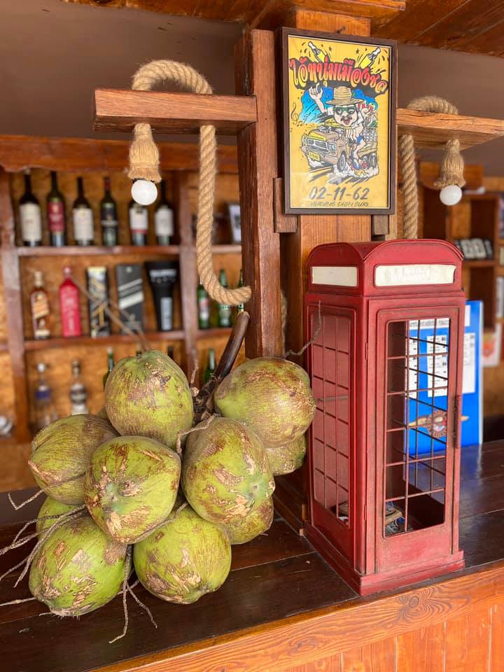 BUFF HOUSE - Cocktail corner #BUFF_HOUSEบ้านควายบางแสน...