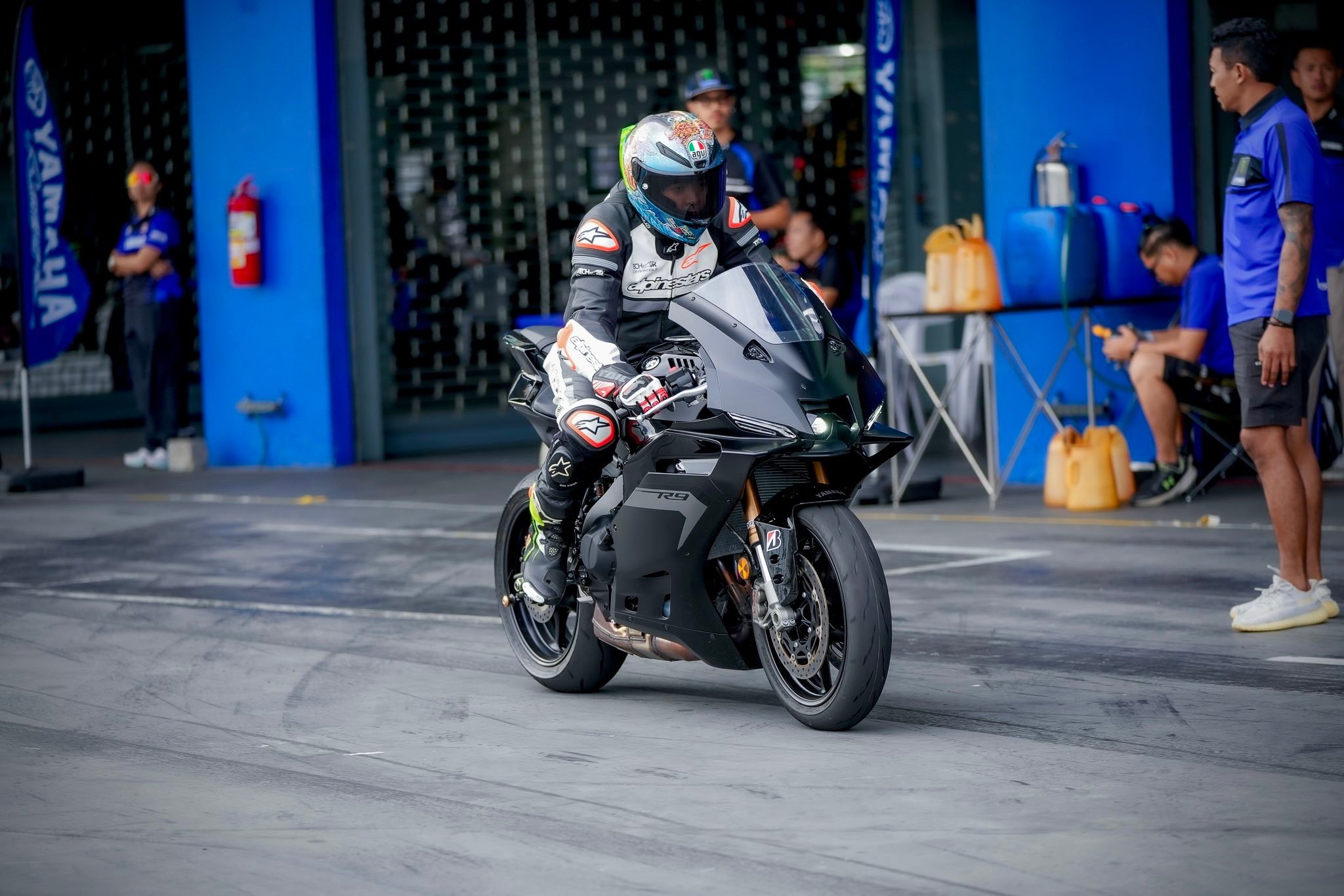 Yamaha Riders club Hat Yai... - Yamaha Riders club Hat Yai
