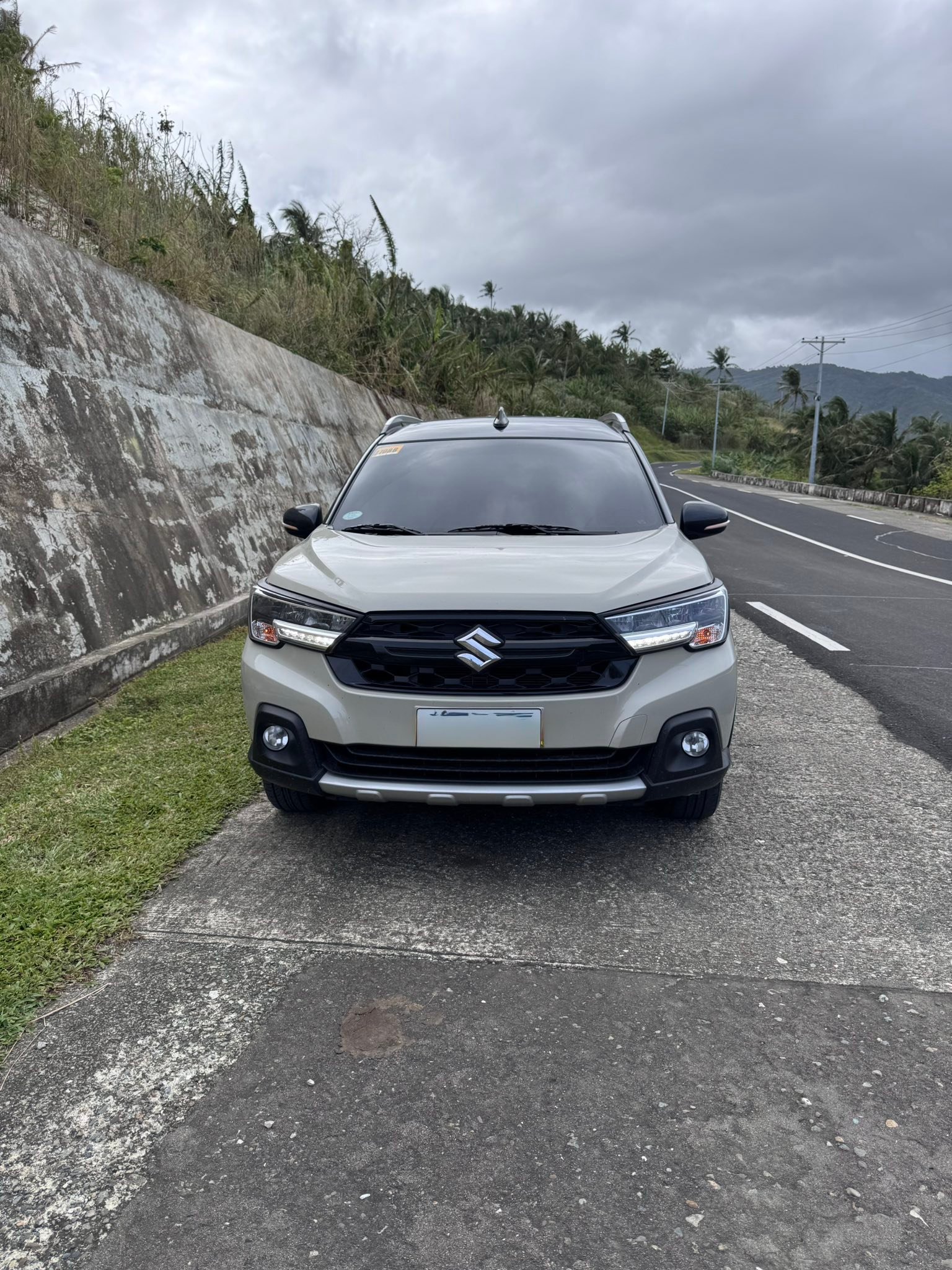 2025 SUZUKI XL7 GLX AT (HYBRID) – MONOTONE Key Details Engine: 1.5