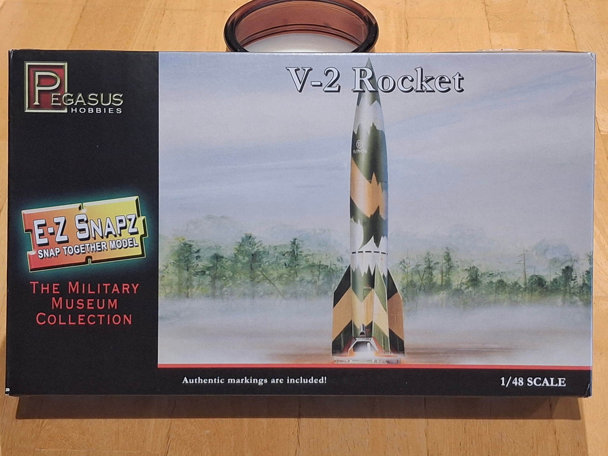 Pegasus E-Z Snapz V-2 rocket model kit review