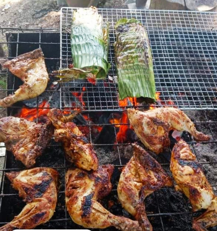 Ayam Bakar Rider - Din Rimba